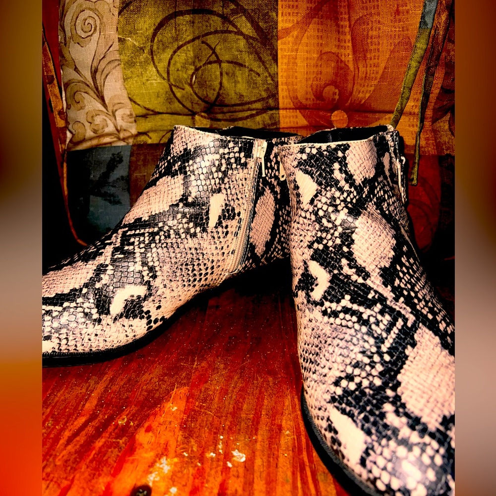 Snake Print Tan and Black Short Ankle Boots – Size 11W – $